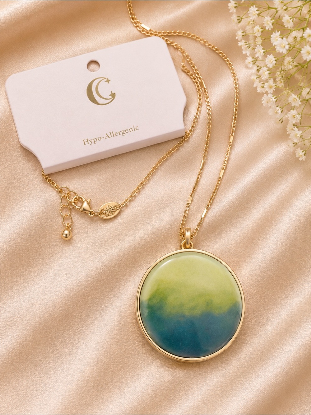 NEW Charming Charlie Mint Seafoam Medallion Necklace